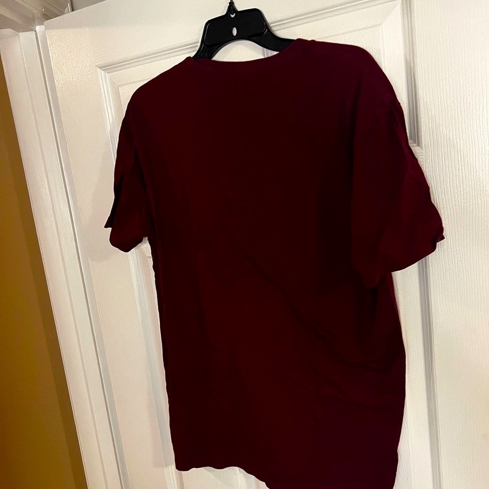 Ben Sherman men’s 90s rock tee large burgundy - Picture 4 of 4